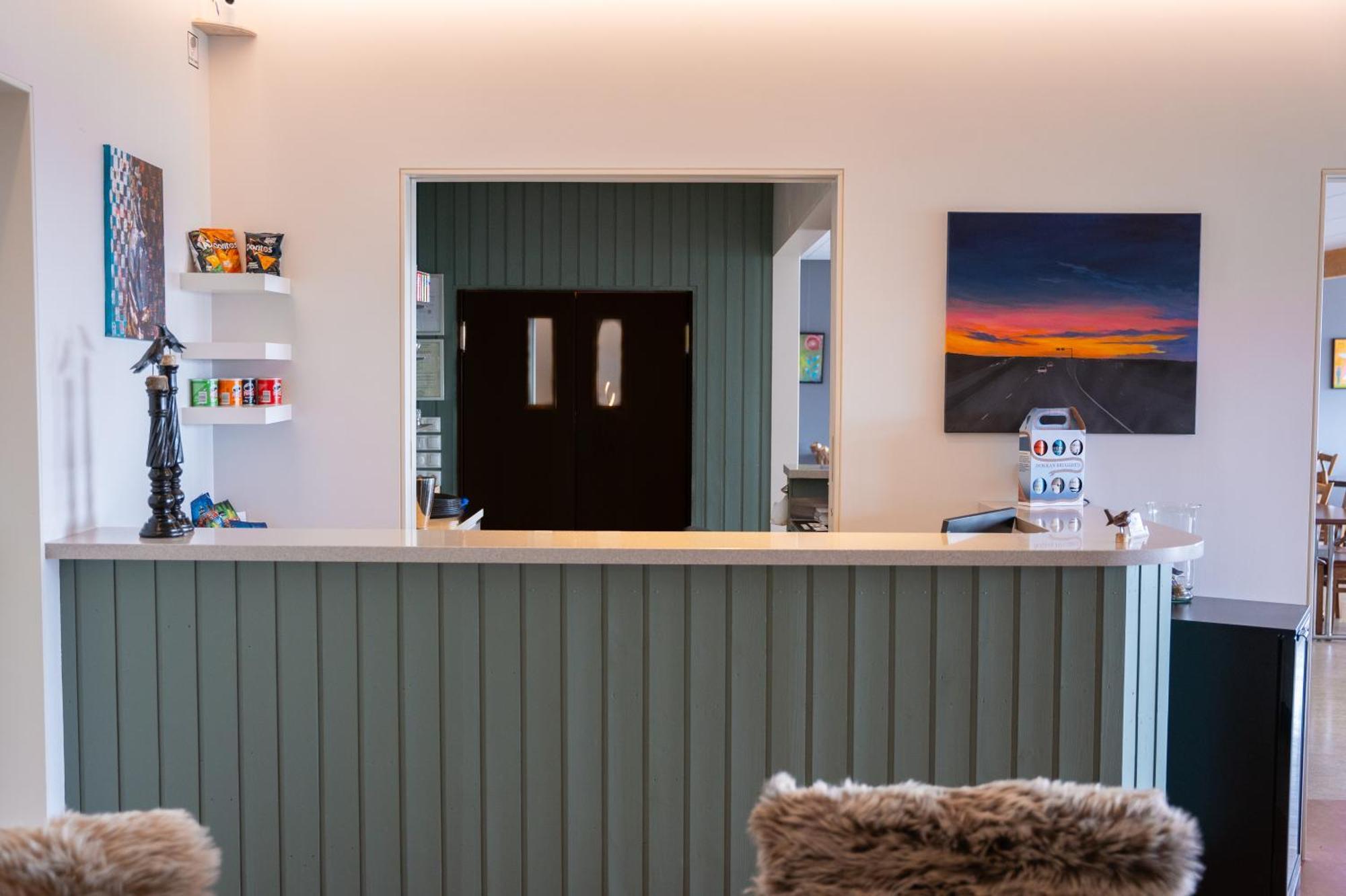 Hotel Flokalundur Brjanslaekur Экстерьер фото
