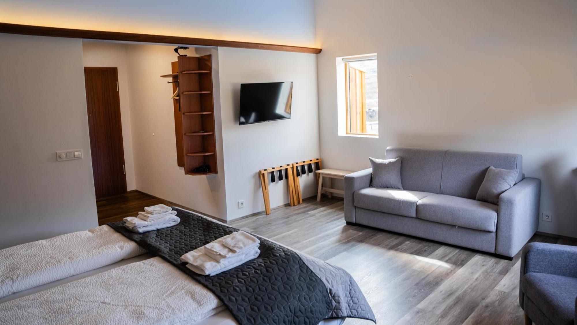 Hotel Flokalundur Brjanslaekur Экстерьер фото