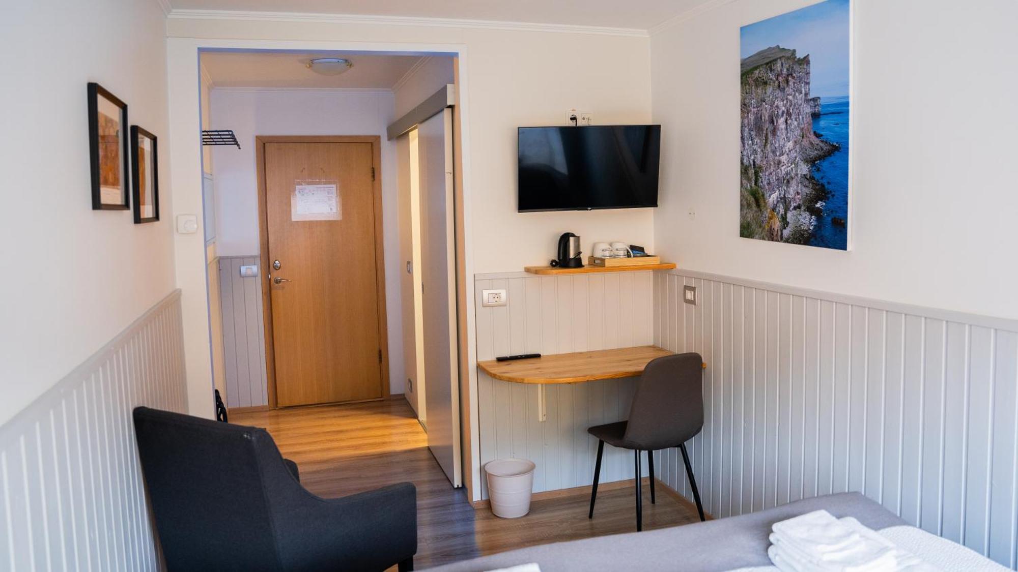 Hotel Flokalundur Brjanslaekur Экстерьер фото